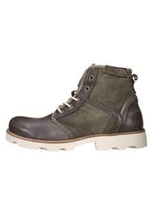 Boot footwear